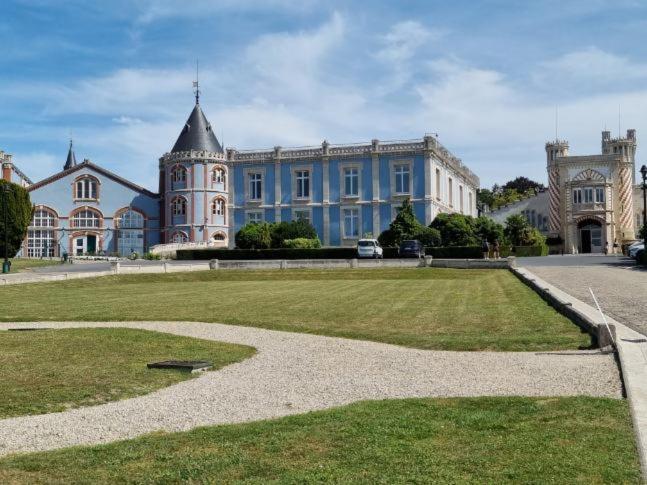 L'Effervescent Daire Reims Dış mekan fotoğraf